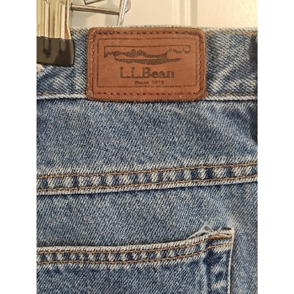 LL Bean Relaxed Fit Jeans Size 44X29 Blue used denim workwear dadcore cotton - Picture 8 of 12